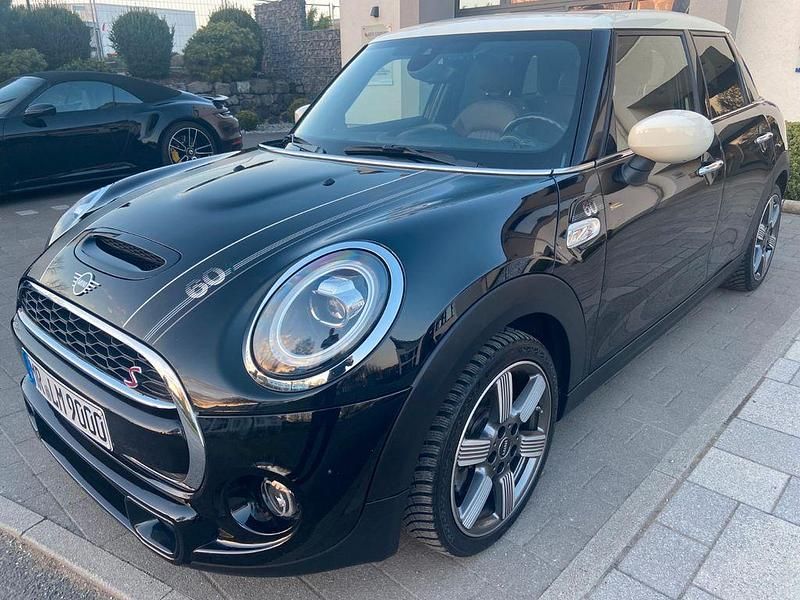 Gebraucht Mini Cooper S 192 PS (141 kW) 2020 Schwarz Kleinwagen