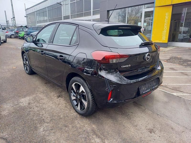 Gebraucht Opel Corsa-e Edition 100 kW (136 PS) 2021 Schwarz Kleinwagen