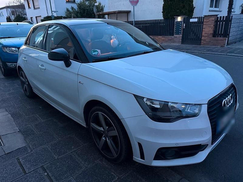Gebraucht Audi A1 S-Line 86 PS (63 kW) 2013 Weiß Kleinwagen