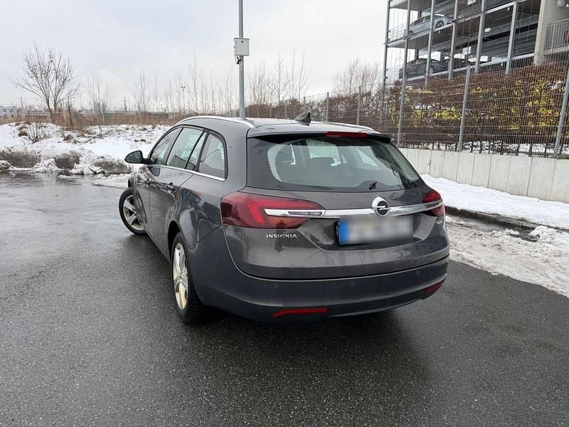Gebraucht Opel Insignia 136 PS (100 kW) 2016 Grau Kombi