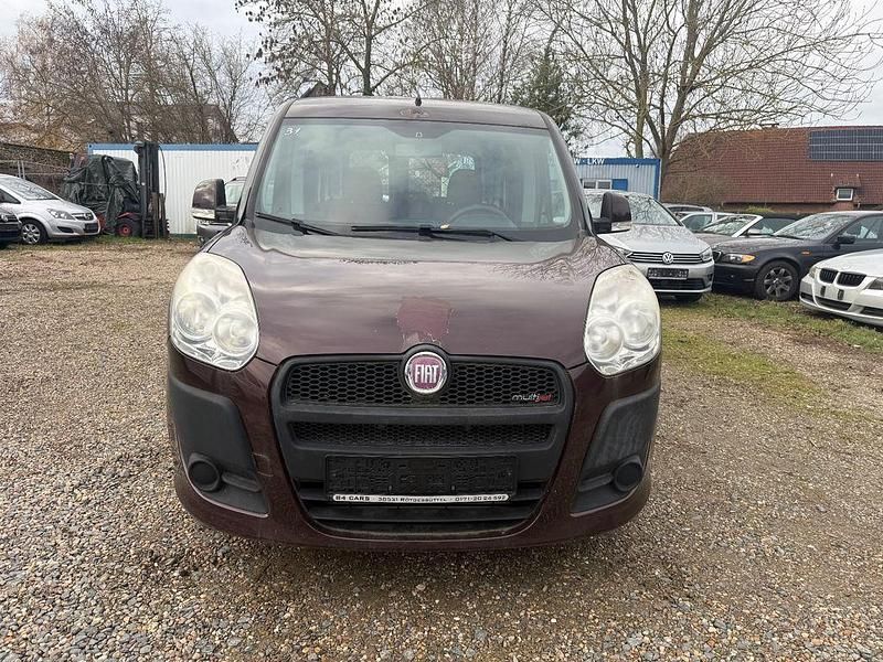 Gebraucht Fiat Doblò Dynamic 90 PS (66 kW) 2011 Van / Kleinbus