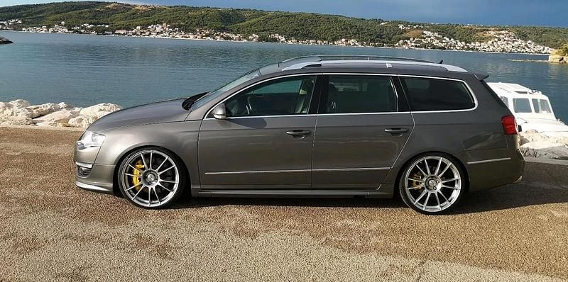 Gebraucht VW Passat Highline 250 PS (183 kW) 2006 Grau Kombi