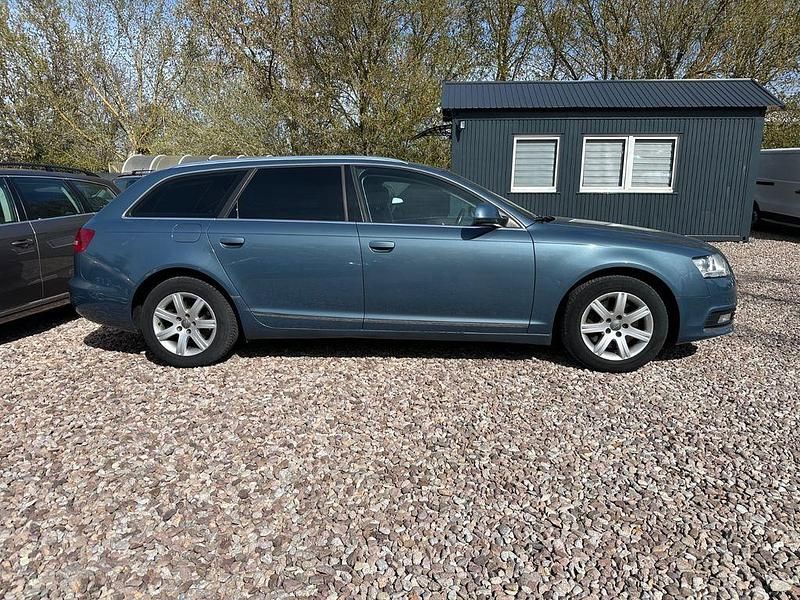Gebraucht Audi A6 Advanced 190 PS (139 kW) 2010 Blau Kombi