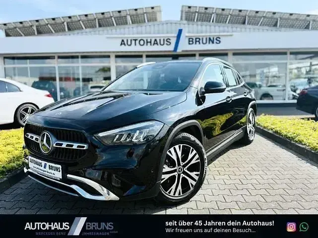 Gebraucht Mercedes GLA200 Progressive 150 PS (110 kW) 2024 Nachtschwarz SUV