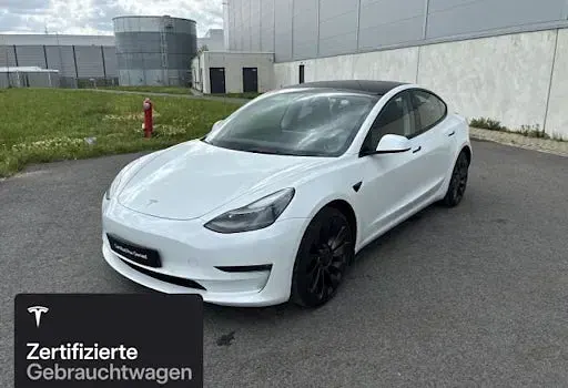 Usado Tesla Model 3 Performance 377 kW (513 CV) 2022 Blanco Berlina