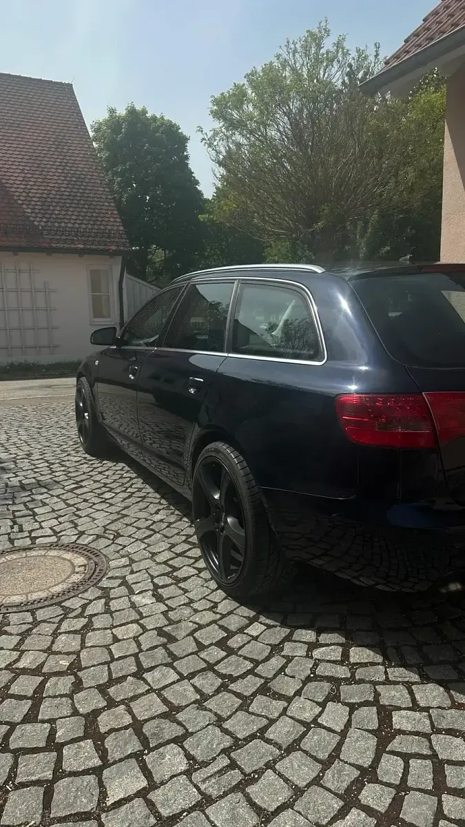 Używany Audi A6 280 KM (205 kW) 2006 Niebieski Kombi