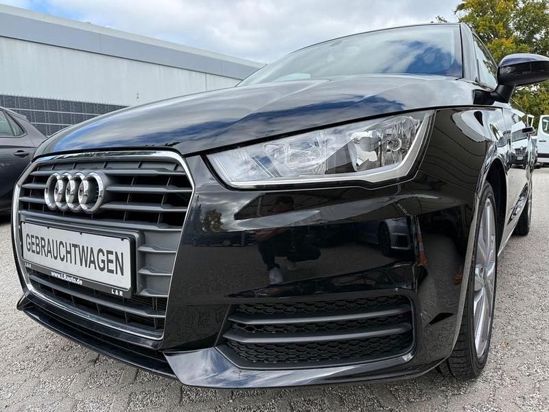 Schwarz Gebraucht 2018 Audi A1 Sportback Sport Kleinwagen | 13.100 € (Superpreis) - Bild 1/4
