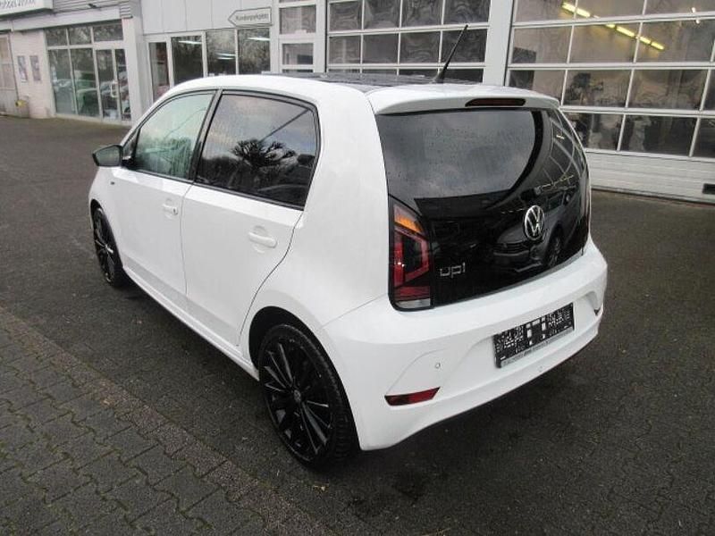 Gebraucht VW up! R-line 65 PS (47 kW) 2021 Pure white deep black perleffe Kleinwagen