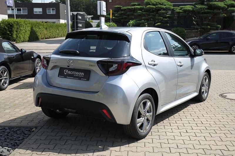 Neu Mazda 2 Exclusive-Line 116 PS (85 kW) 2025 Silber (stormy silver metallic) Kleinwagen