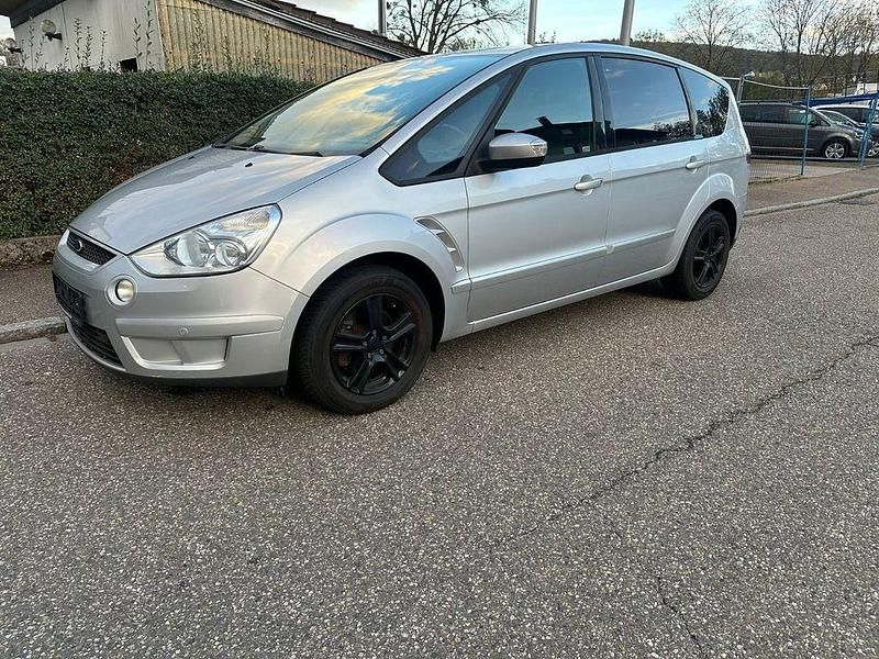 Gebraucht Ford S-MAX Trend 140 PS (102 kW) 2010 Van / Kleinbus