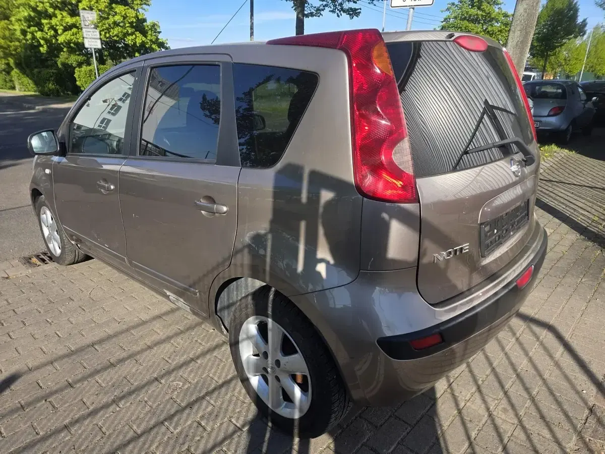 Occasion Nissan Note 88 ch (64 kW) 2006 Gris Citadine