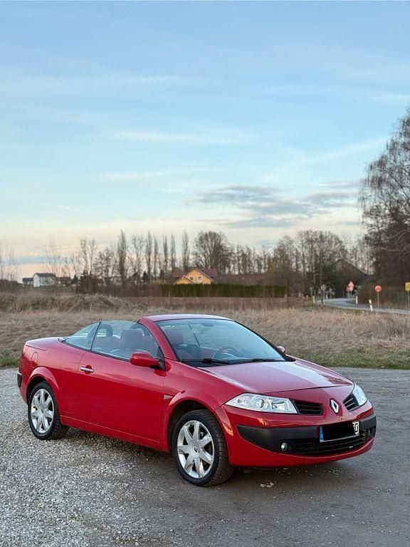 Gebraucht Renault Mégane Cabriolet 135 PS (99 kW) 2006 Rot Cabrio