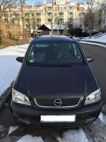 Schwarz Gebraucht 1999 Opel Zafira Elegance Van / Kleinbus | 1.700 € (Fairer Preis) - Bild 1/4