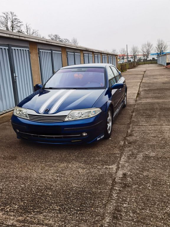 Blau Gebraucht 2002 Renault Laguna II Expression Limousine | 1.800 € (Fairer Preis) - Bild 1/4