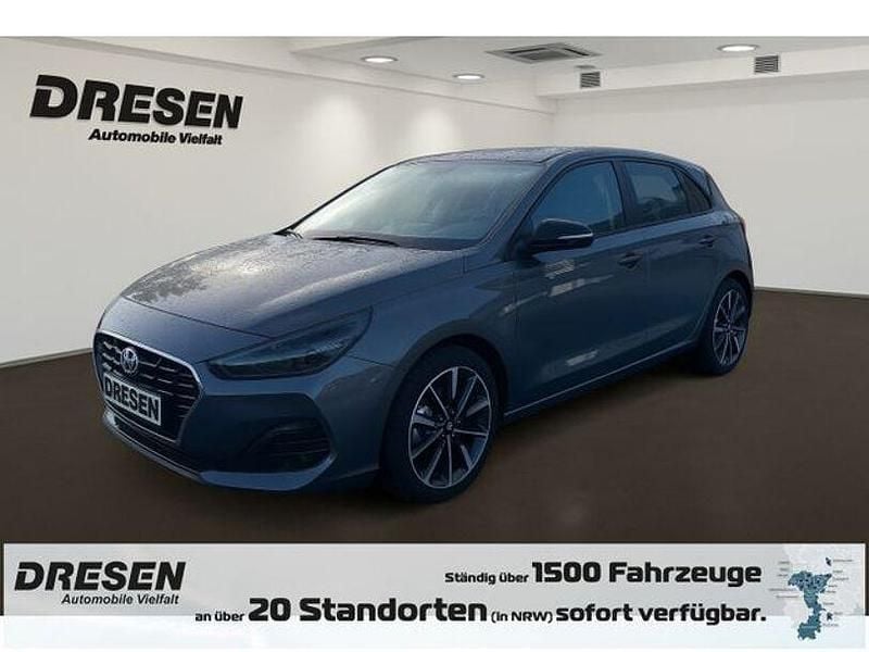 Ecotronic grey / mic Gebraucht 2025 Hyundai i30 Advantage Limousine | 21.990 € (Fairer Preis) - Bild 1/4