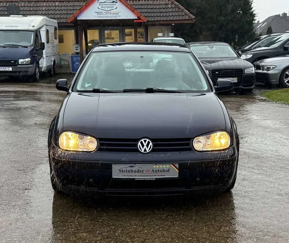 Gebraucht VW Golf III Basis 75 PS (55 kW) 1999 Perlblau Kleinwagen