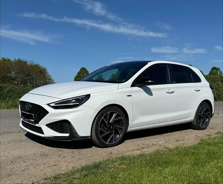 Gebraucht Hyundai i30 N Line 160 PS (117 kW) 2021 Weiß Limousine