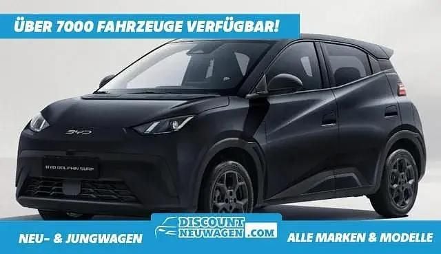Polar night black Neu 2025 BYD Dolphin Comfort Kleinwagen | 27.968 € (Fairer Preis) - Bild 1/2