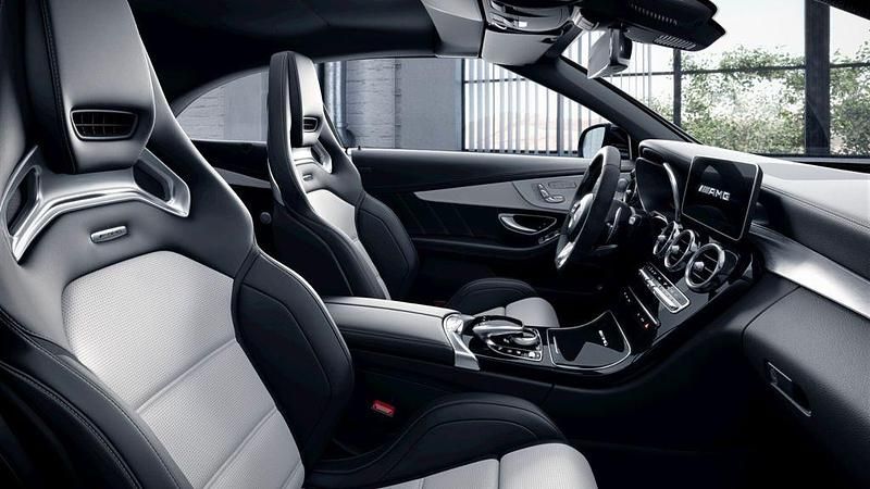 Weiß Gebraucht 2021 Mercedes C63S AMG AMG Cabrio | 71.899 € (Fairer Preis) - Bild 1/4
