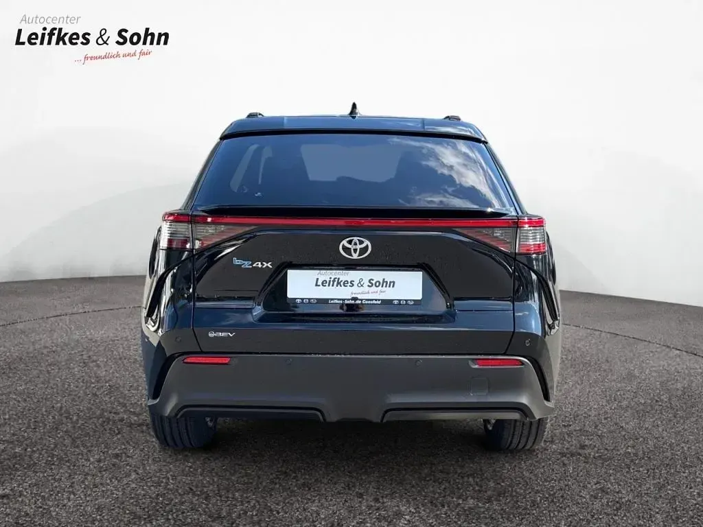 Neu Toyota bZ4X 164 kW (224 PS) 2026 Schwarz SUV