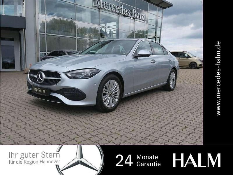 Silber Gebraucht 2024 Mercedes C180 Advanced Limousine | 34.850 € (Fairer Preis) - Bild 1/4
