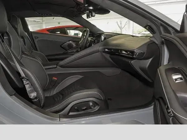 Neu Corvette Stingray 481 PS (353 kW) 2025 Grau (sea wolf grey) Cabrio