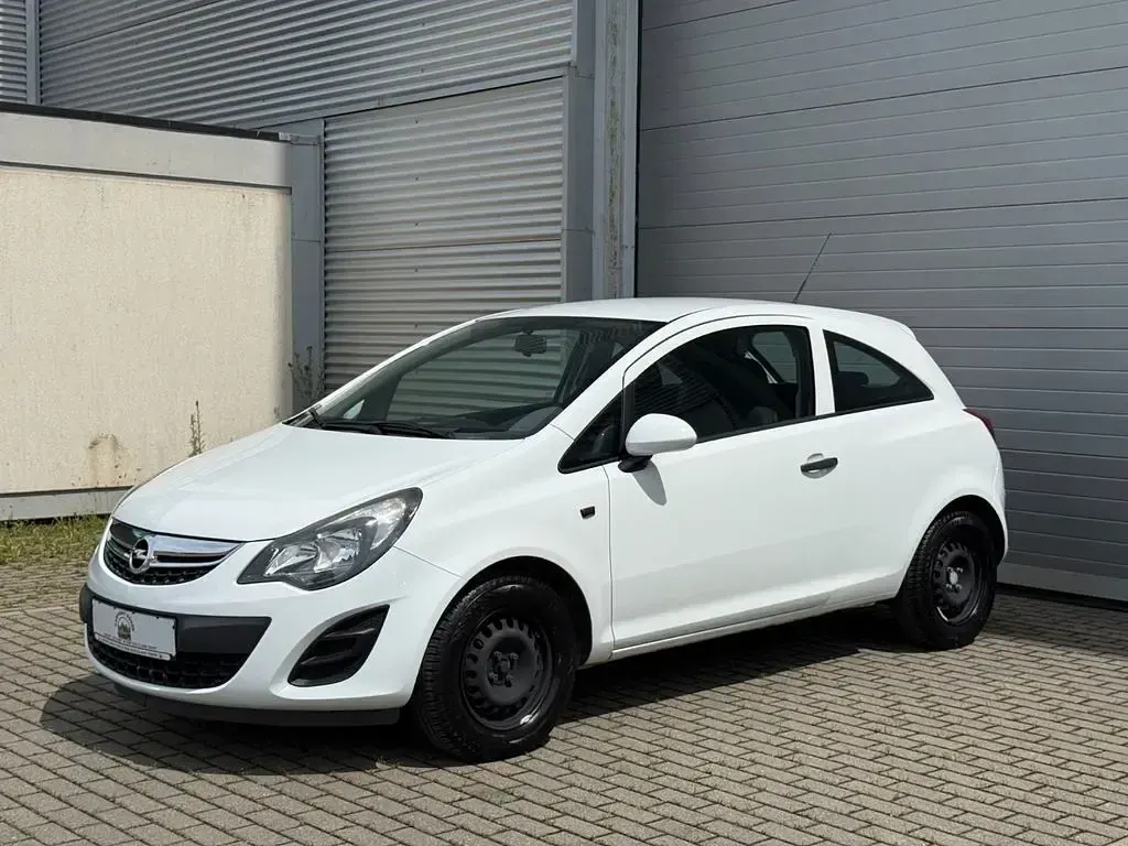 Gebraucht Opel Corsa Selection 69 PS (50 kW) 2015 Weiß Kleinwagen