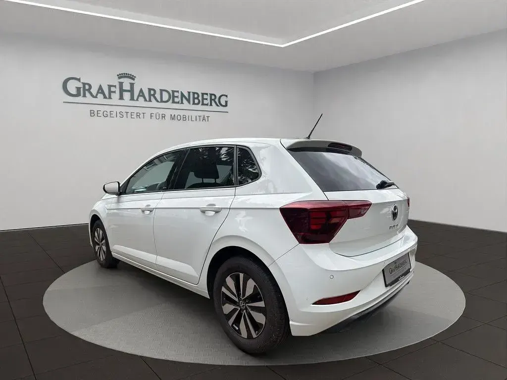 Gebraucht VW Polo Move 80 PS (58 kW) 2024 Weiß Kleinwagen