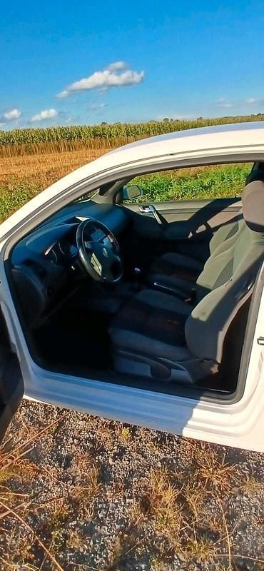 Gebraucht VW Polo 105 PS (77 kW) 2008 Weiß Kleinwagen