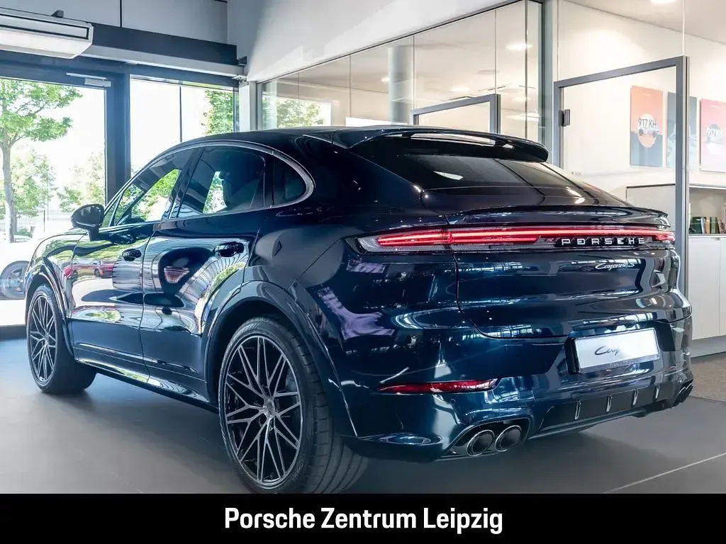 Gebraucht Porsche Cayenne S 475 PS (349 kW) 2026 Algarveblaumetallic SUV