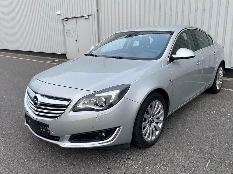 Gebraucht Opel Insignia Innovation 250 PS (183 kW) 2014 Silber Limousine