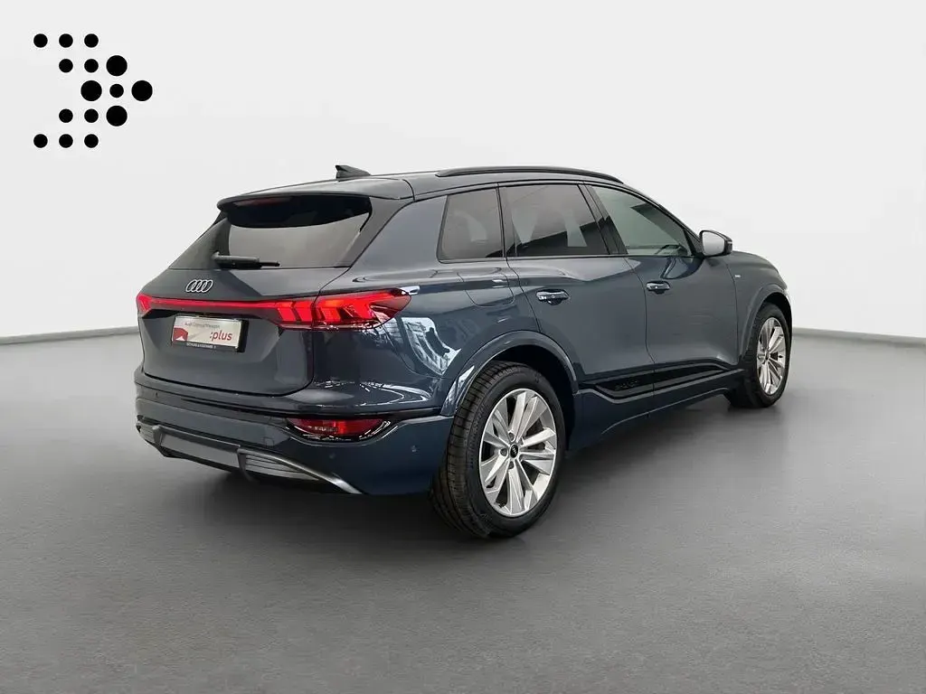 Gebraucht Audi Q6 e-tron S-Line 225 kW (306 PS) 2025 Plasmablau metallic SUV