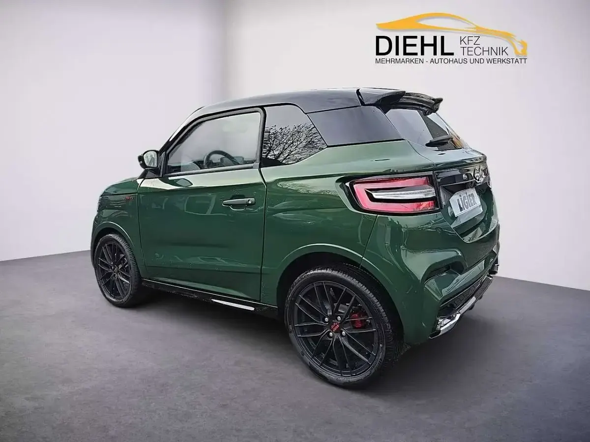Gebraucht Ligier JS50 2026 Velvet green Kleinwagen
