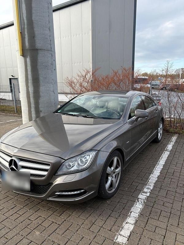 Gebraucht Mercedes CLS350 265 PS (194 kW) 2012 Beige Coupé
