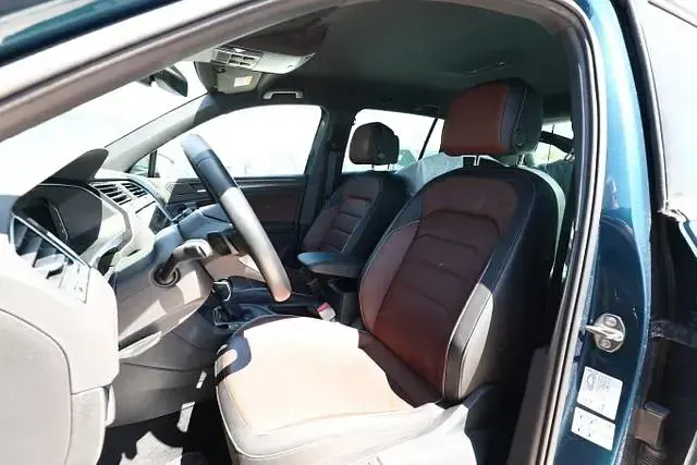 Gebraucht VW Tiguan Elegance 245 PS (180 kW) 2021 Nightshade blue metallic nightshade blue metallic SUV