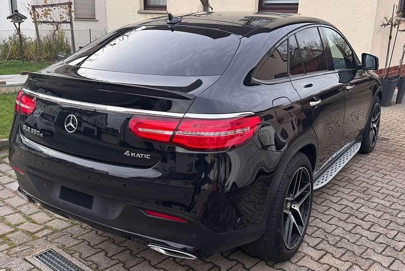 Gebraucht Mercedes GLE350 AMG line 258 PS (189 kW) 2016 Schwarz Coupé