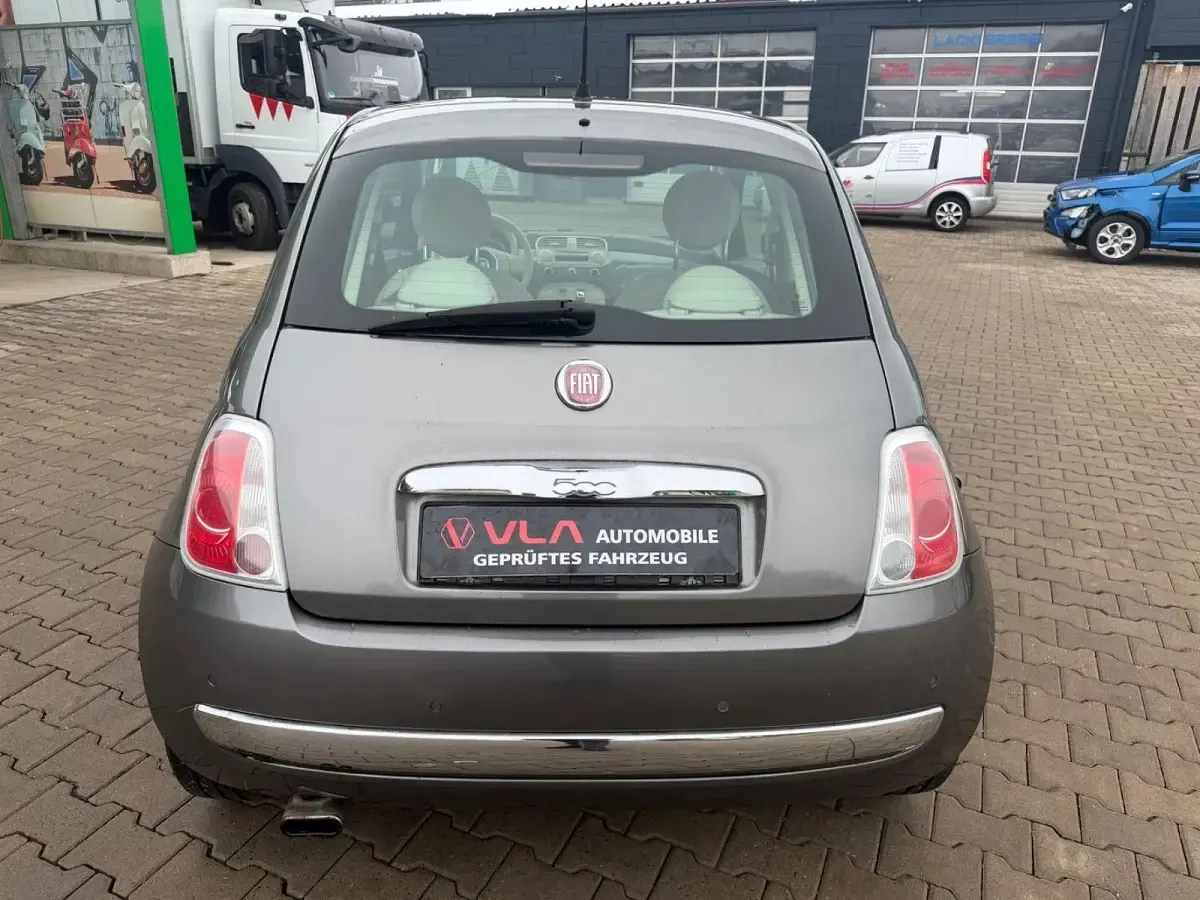 Gebraucht Fiat 500 Lounge 86 PS (63 kW) 2012 Grau Kleinwagen