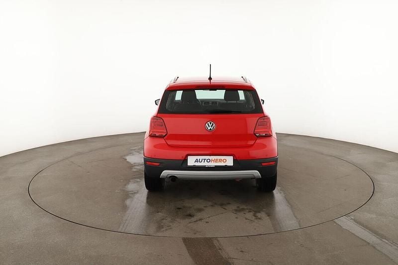 Gebraucht VW Polo S 90 PS (66 kW) 2017 Rot Limousine