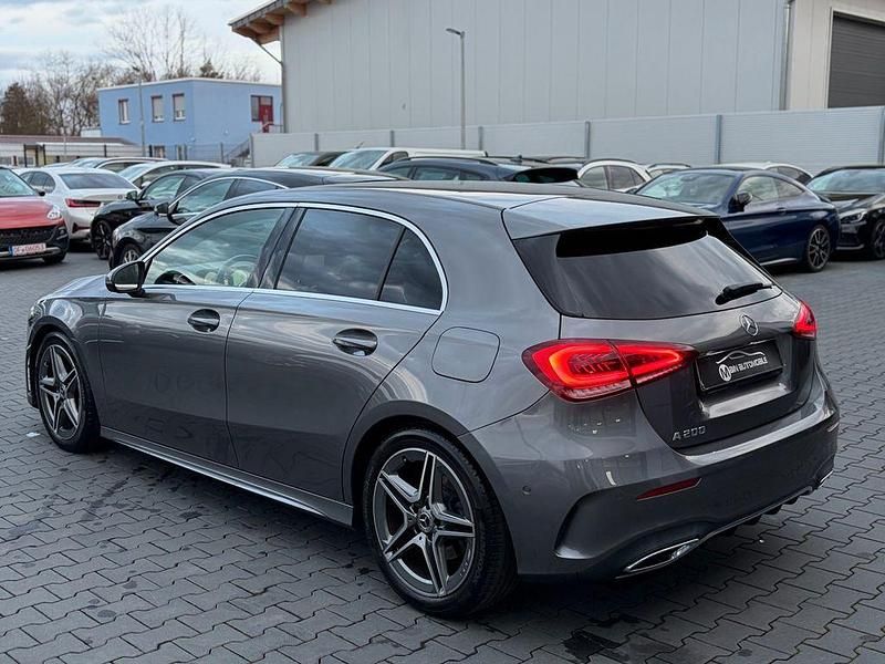 Gebraucht Mercedes A200 AMG 163 PS (119 kW) 2018 Grau Limousine