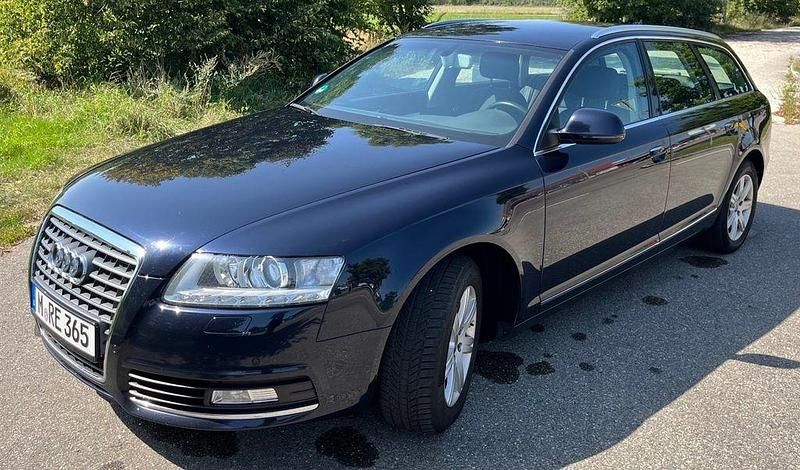 Blau Gebraucht 2011 Audi A6 Ambiente Kombi | 4.500 € (Superpreis) - Bild 1/4