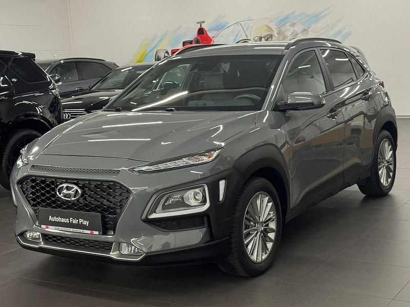 Grau Gebraucht 2020 Hyundai Kona Style SUV | 17.590 € (Fairer Preis) - Bild 1/4