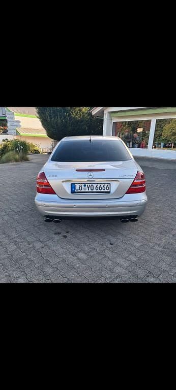 Gebraucht Mercedes E55 AMG AMG 476 PS (350 kW) 2004 Silber Limousine