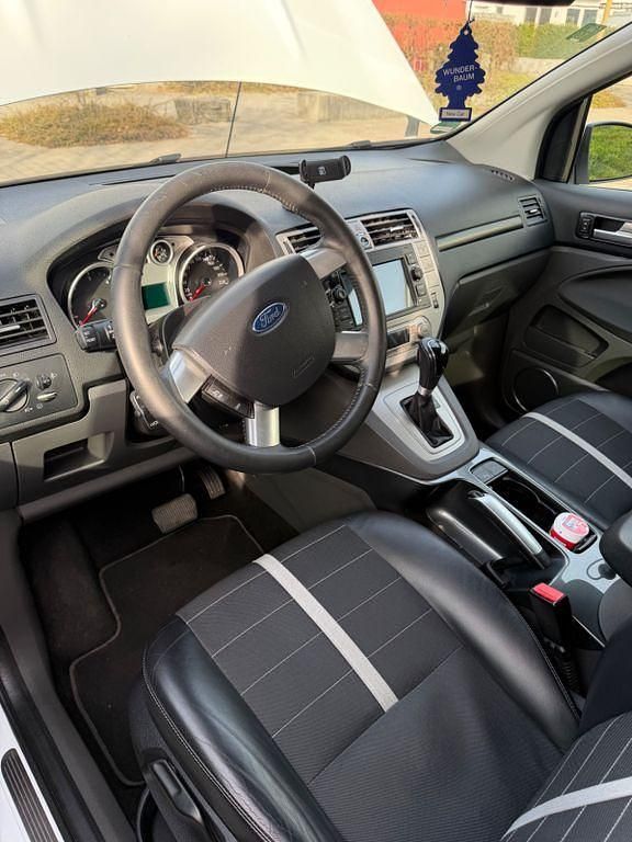 Gebraucht Ford Kuga Titanium 140 PS (102 kW) 2010 Violet SUV