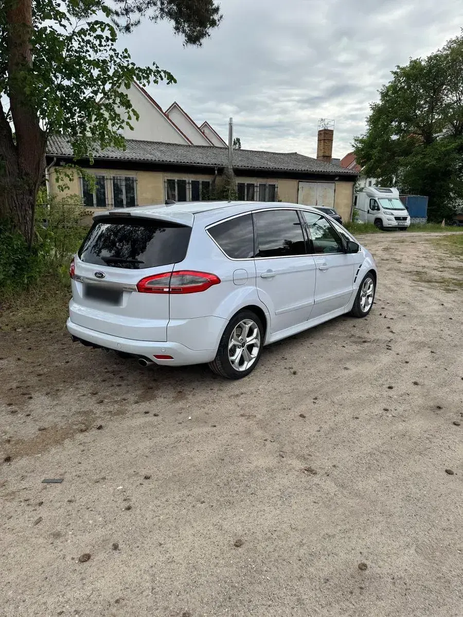 Gebraucht Ford S-MAX Titanium X 200 PS (147 kW) 2014 Weiß Van / Kleinbus