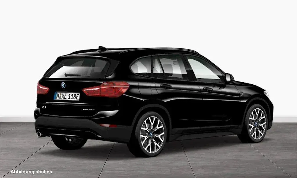 Usado BMW X1 Advantage 220 CV (161 kW) 2022 Negro SUV