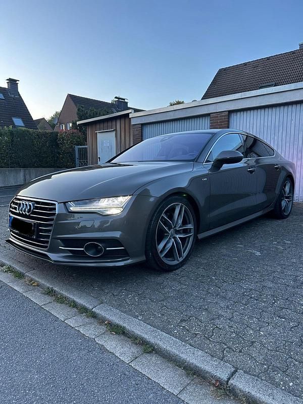 Beige Gebraucht 2016 Audi A7 Limousine | 24.500 € (Fairer Preis) - Bild 1/4