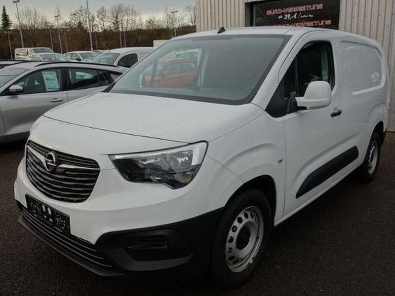 Gebraucht Opel Combo Edition 102 PS (75 kW) 2021 Andere Limousine
