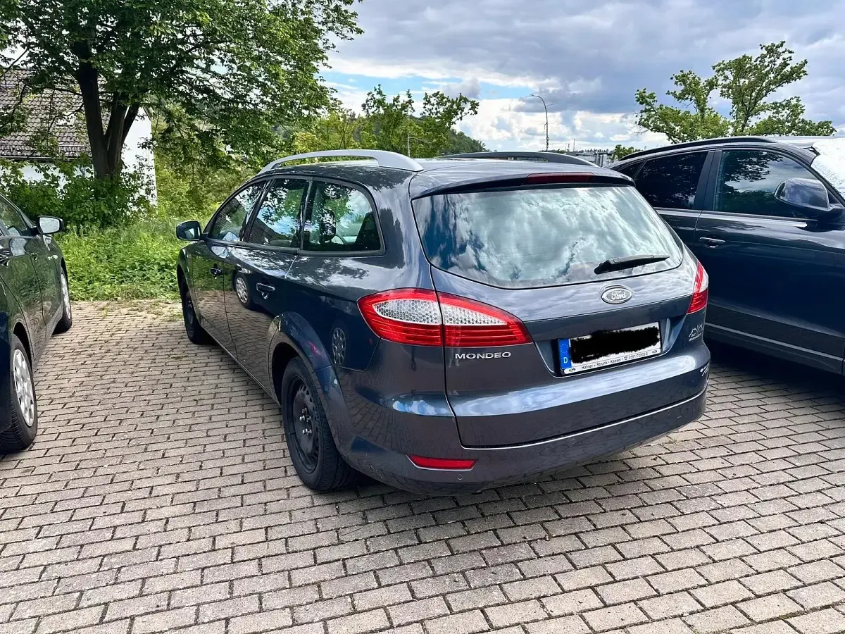 Używany Ford Mondeo 130 KM (95 kW) 2009 Srebrny Kombi