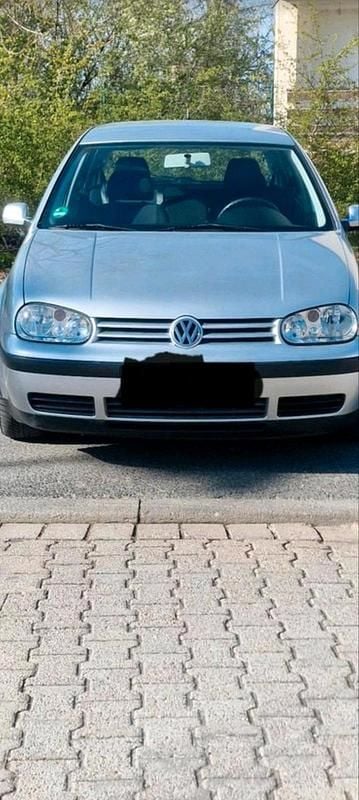 Gebraucht VW Golf IV 101 PS (74 kW) 1998 Silber Kleinwagen