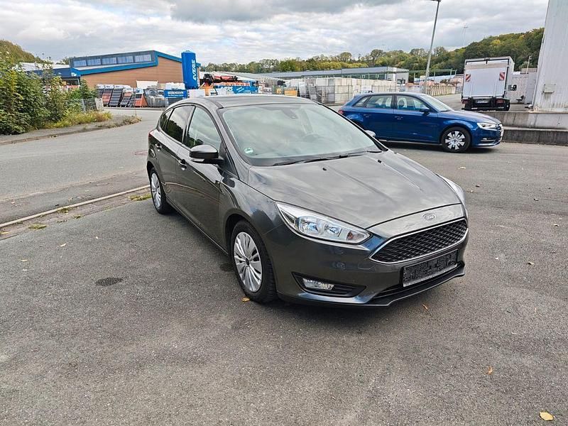Gebraucht 2016 Ford Focus Business Edition Limousine | 5.950 € (Fairer Preis) - Bild 1/4